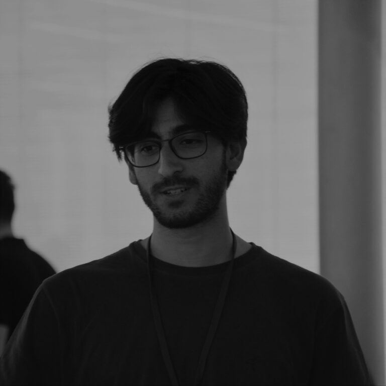 Ιασόνας-Παυλάκης-scaled-1-768x768